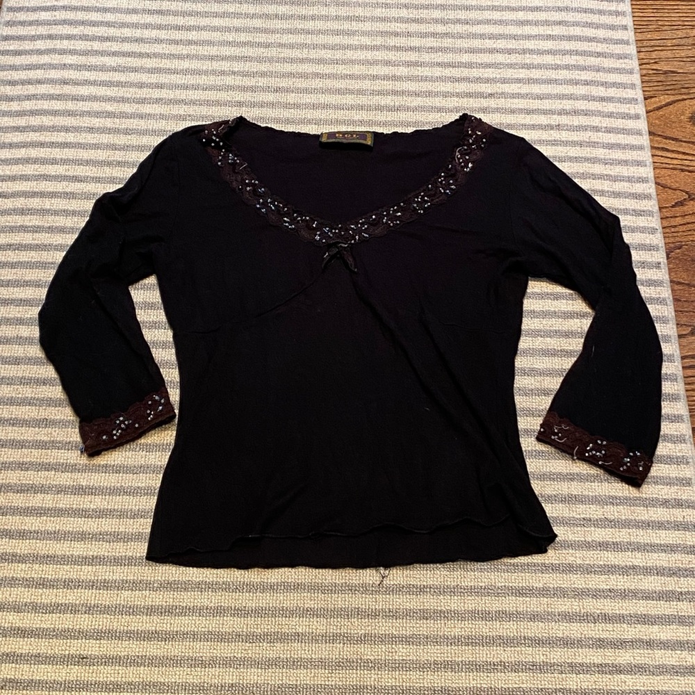 vintage black 3/4 length shirt with brown/sparkle trim!!